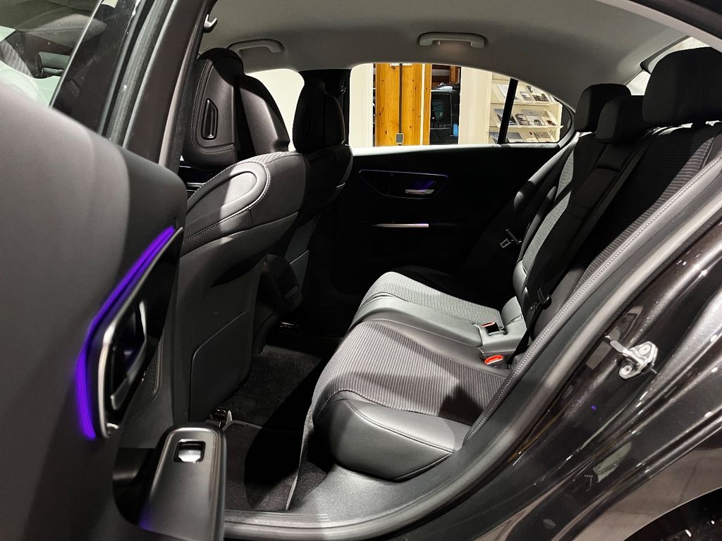 Mercedes-Benz C 200 2023