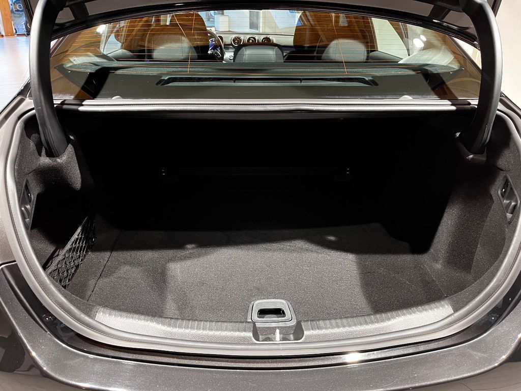 Mercedes-Benz C 200 2023