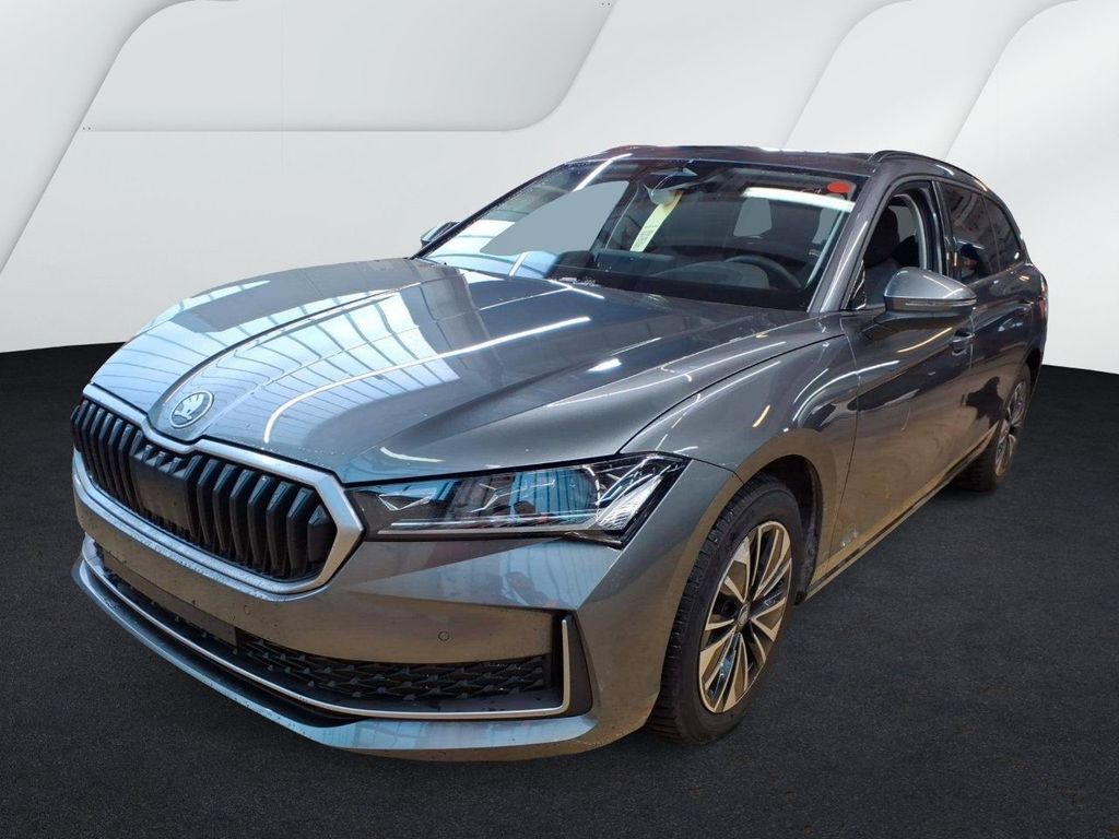 Skoda Superb 2025