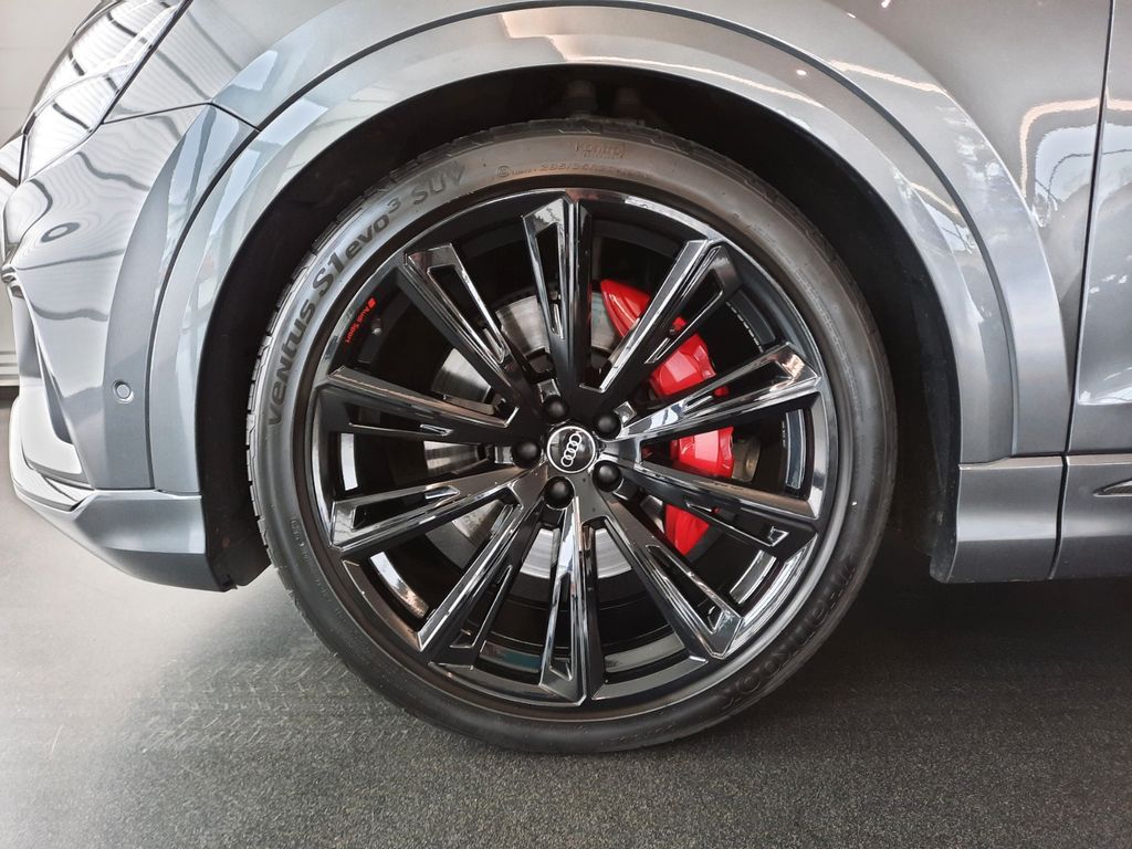 Audi SQ8 2023
