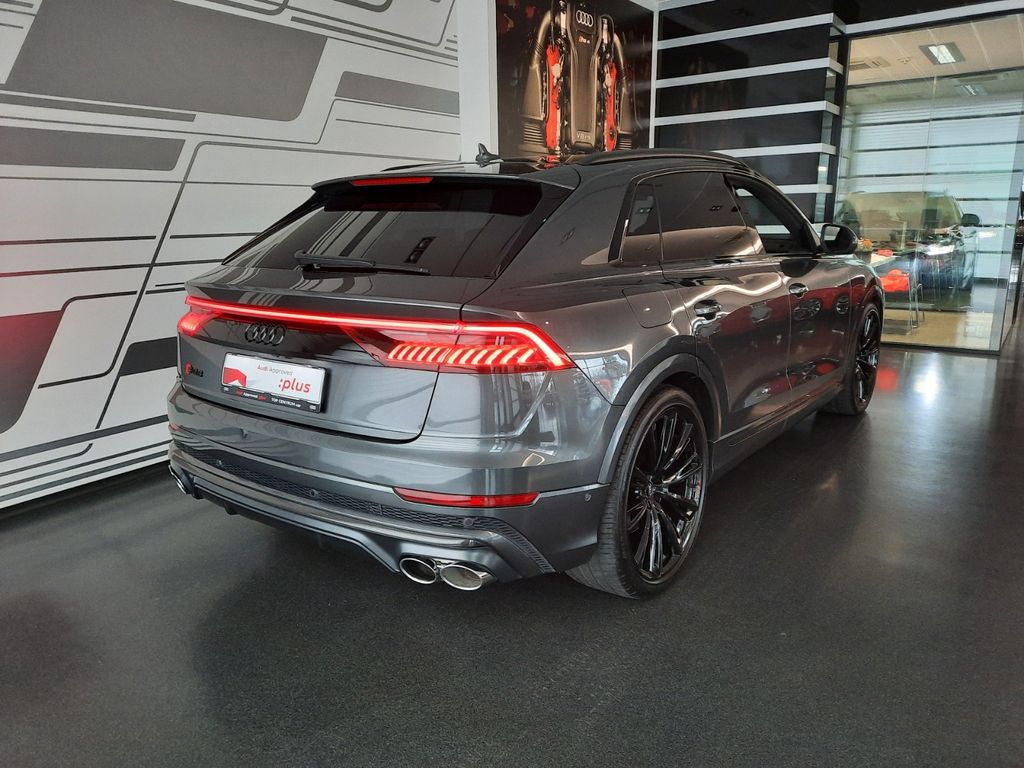 Audi SQ8 2023