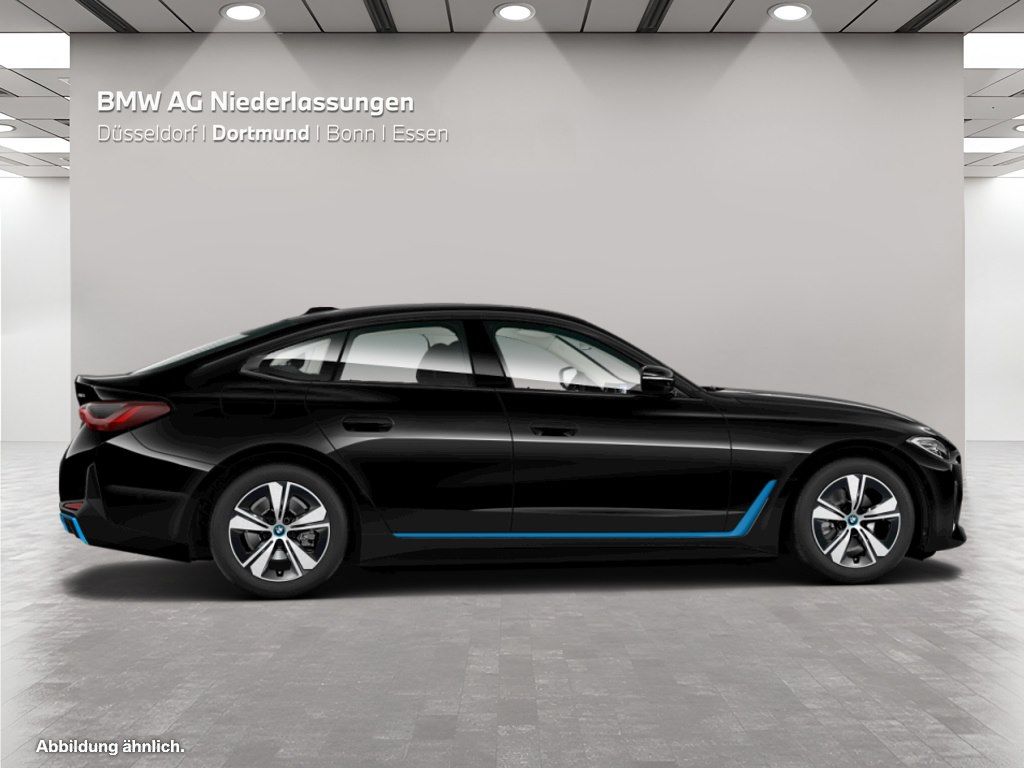BMW i4 2023