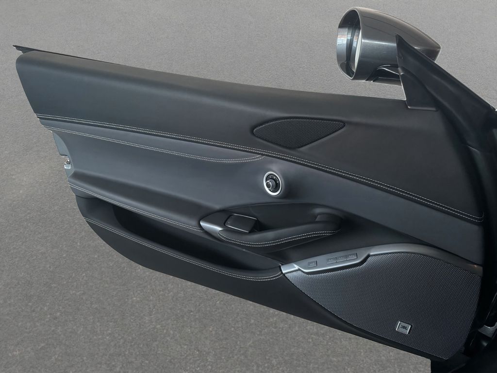 Ferrari Portofino 2019