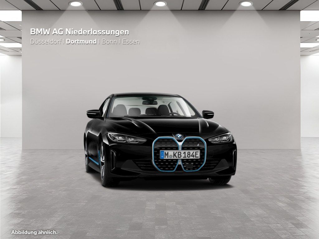 BMW i4 2023