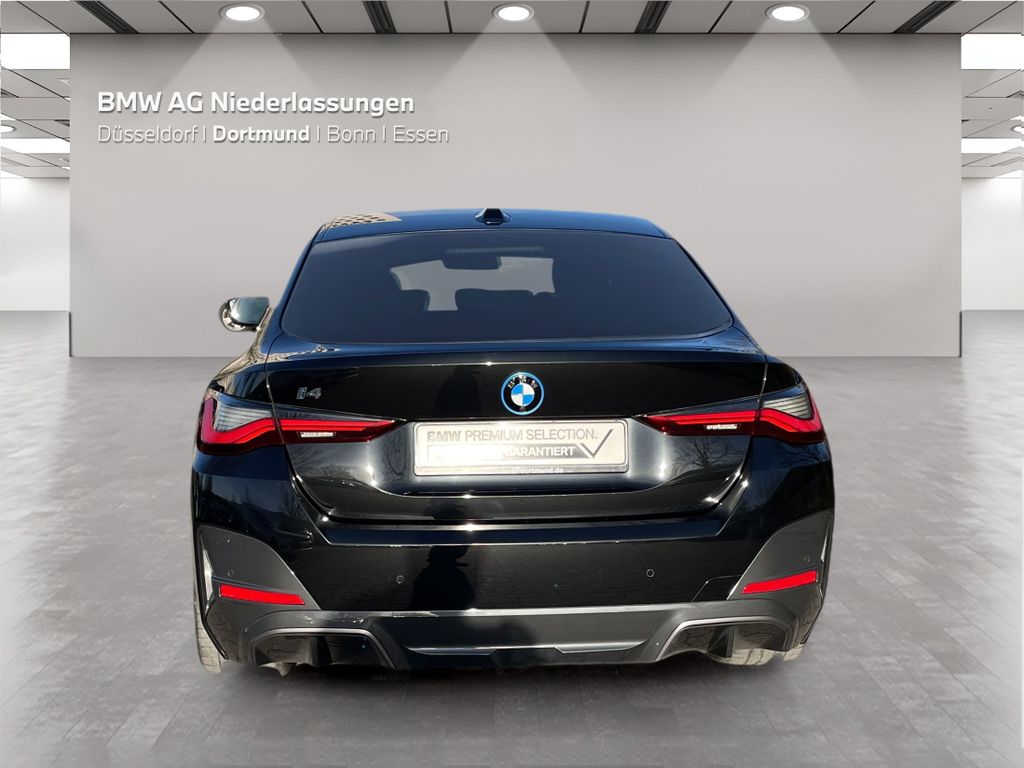 BMW i4 2023