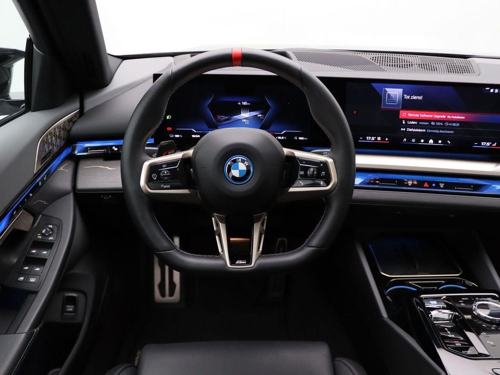 BMW i5 2023