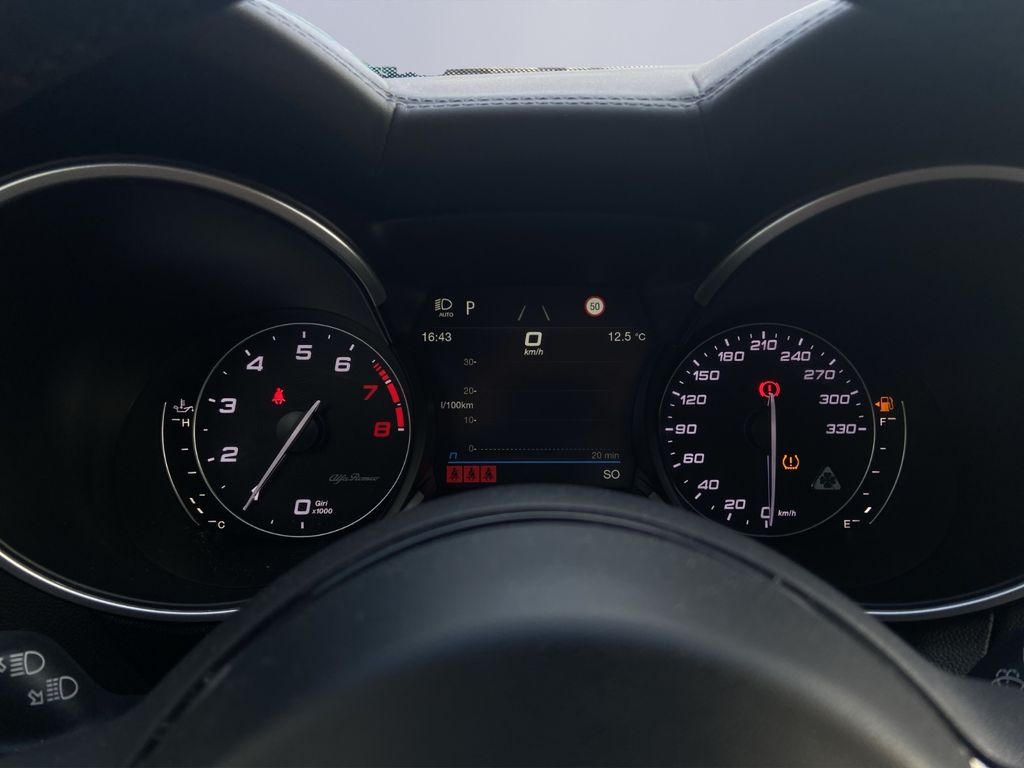 Alfa Romeo Stelvio 2022