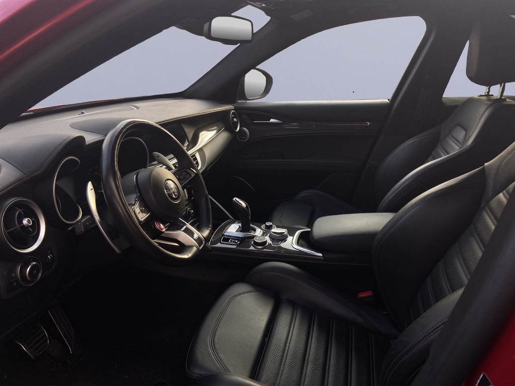 Alfa Romeo Stelvio 2022