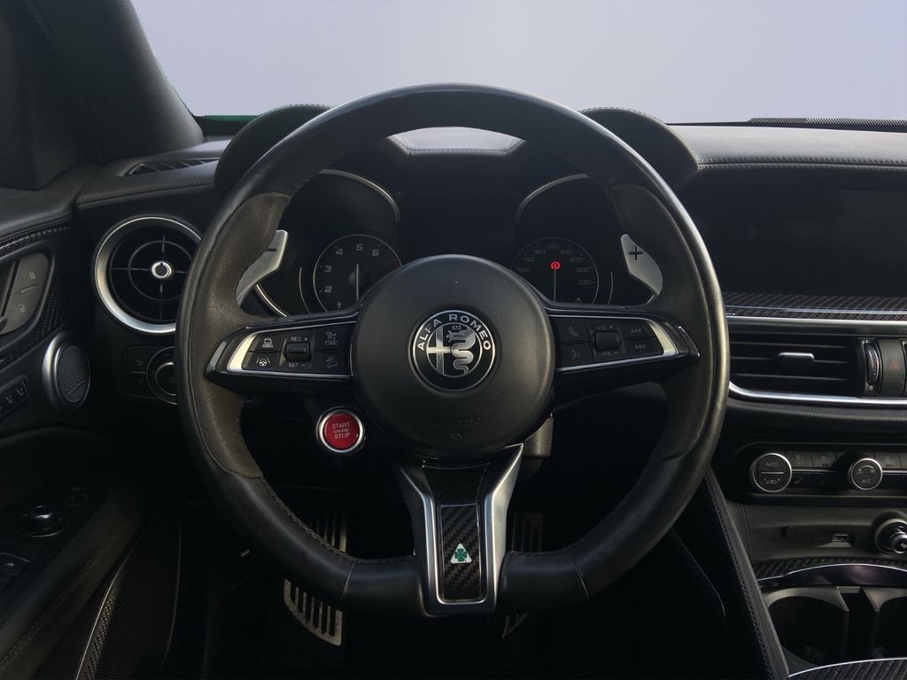 Alfa Romeo Stelvio 2022