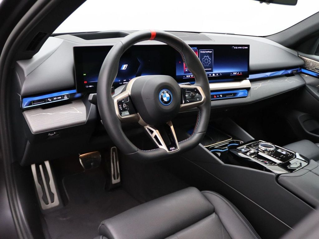 BMW i5 2023