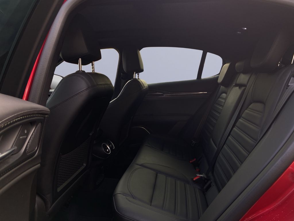 Alfa Romeo Stelvio 2022