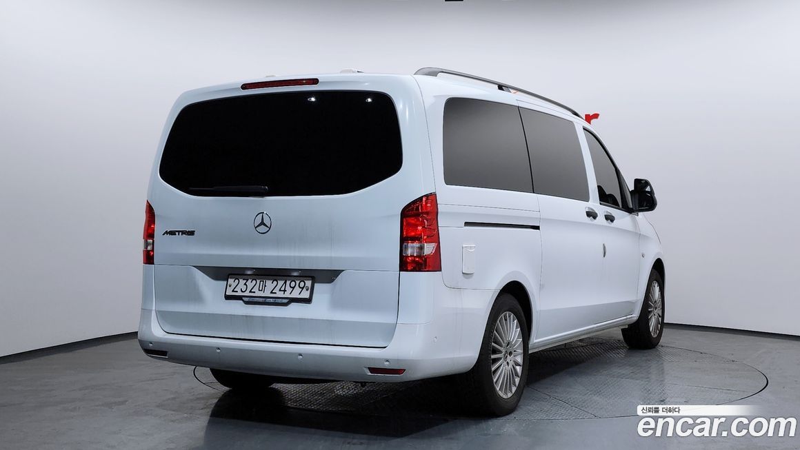 Mercedes-Benz V-Class 2020