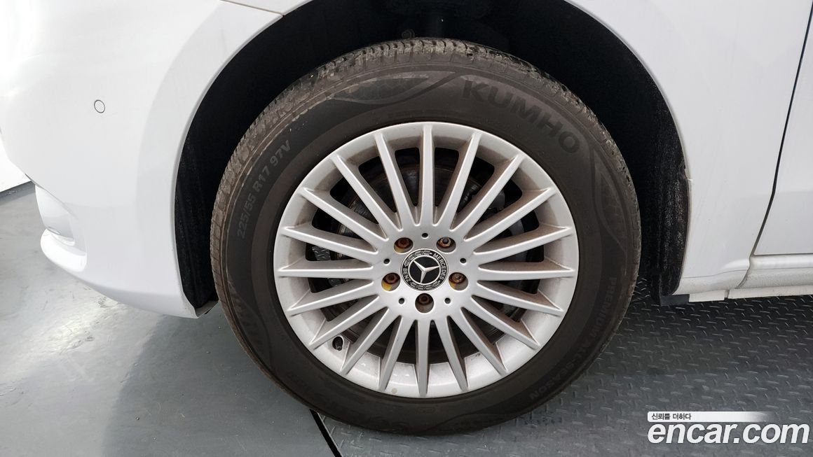 Mercedes-Benz V-Class 2020