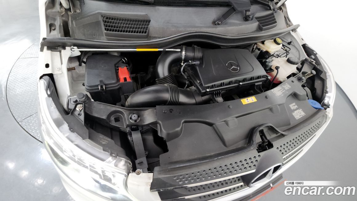 Mercedes-Benz V-Class 2020