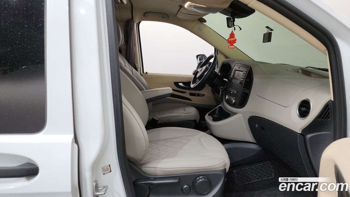 Mercedes-Benz V-Class 2020