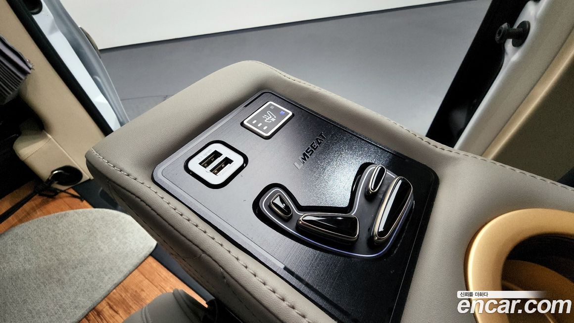 Mercedes-Benz V-Class 2020