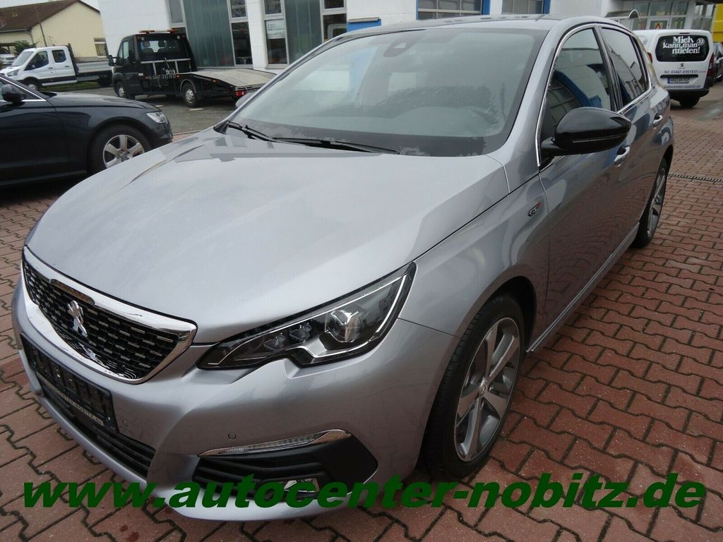 Peugeot 308 2021