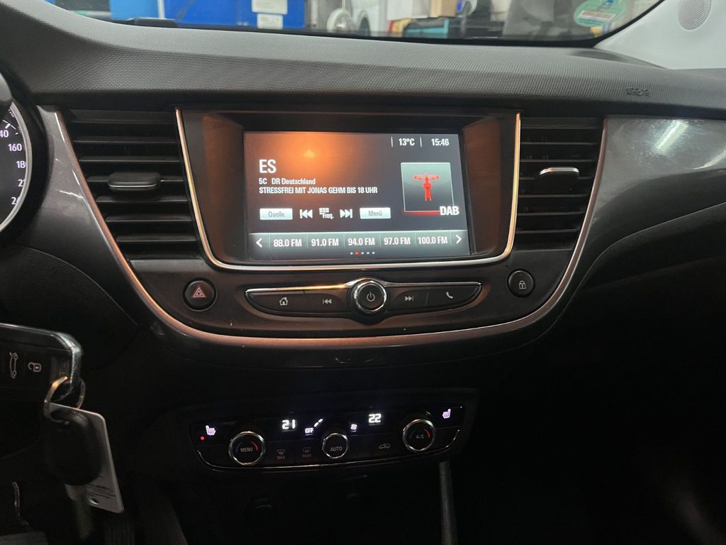 Opel Crossland (X) 2022