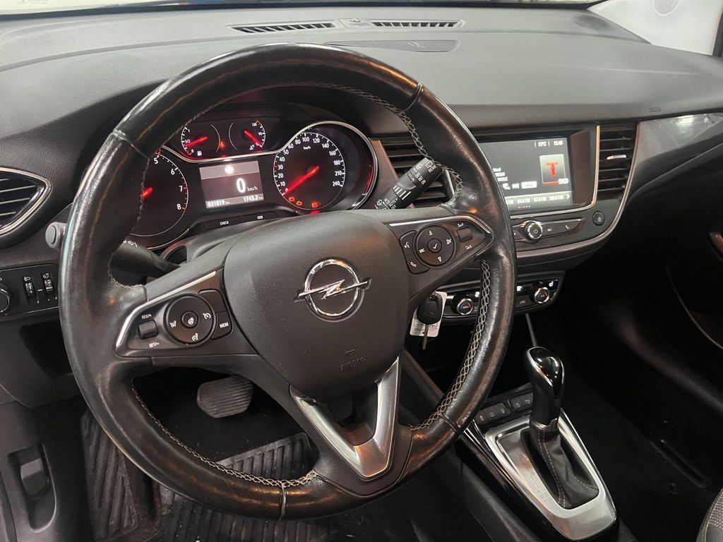 Opel Crossland (X) 2022