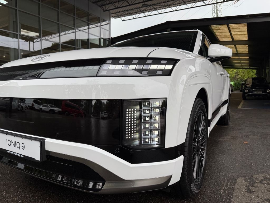 Hyundai IONIQ 9 2025