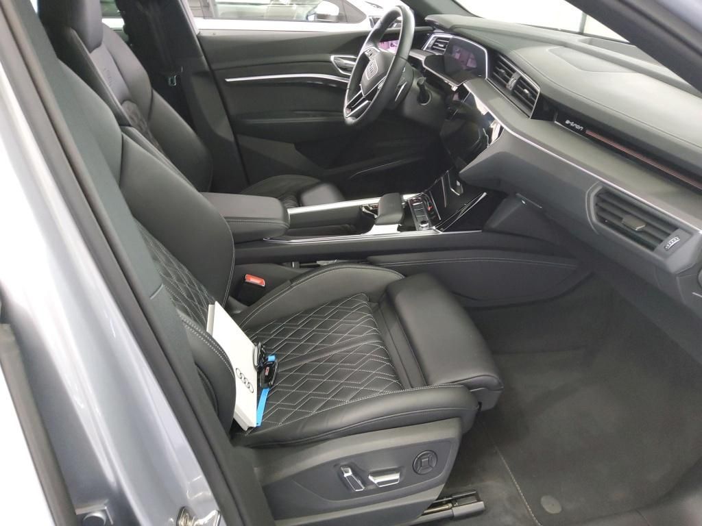 Audi e-tron 2022