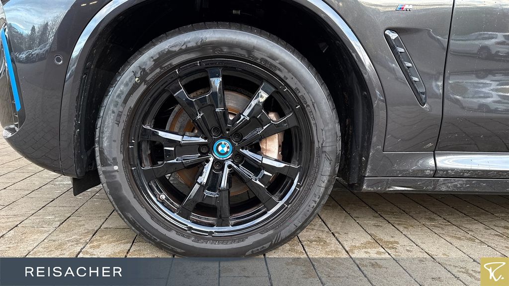 BMW iX3 2022