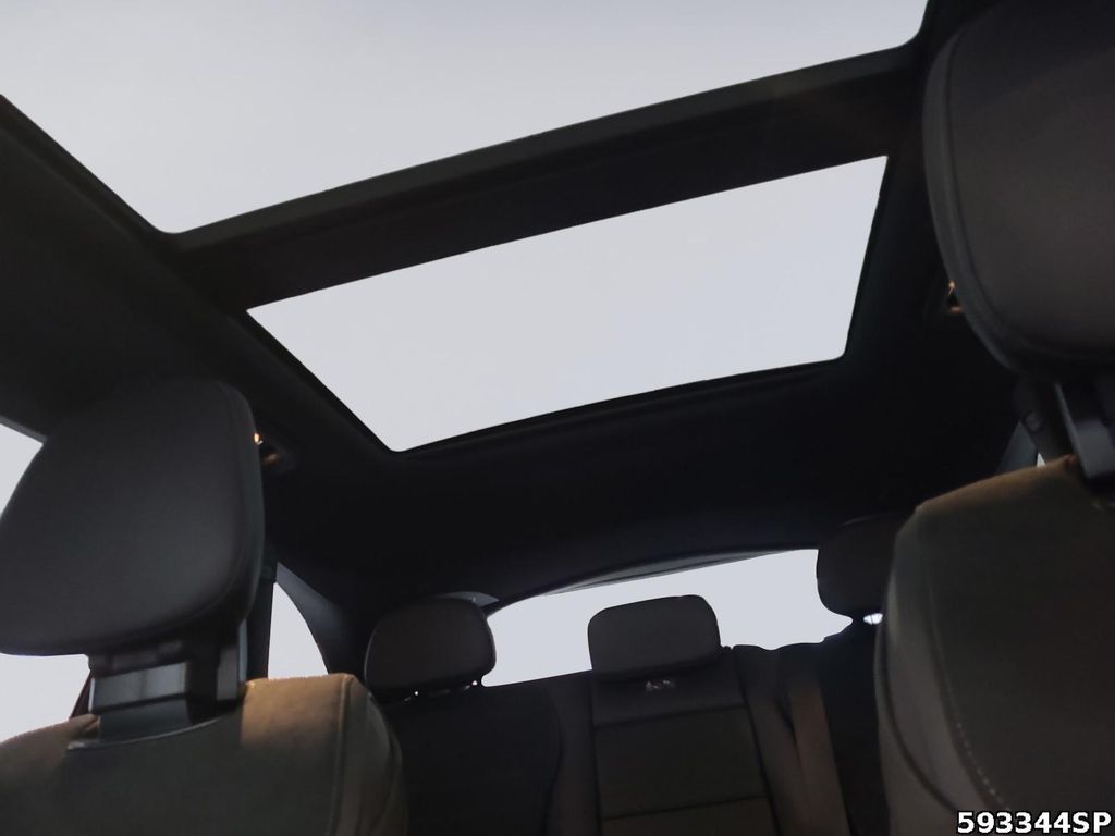 Mercedes-Benz GLC 300 2025