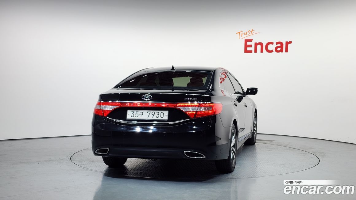 Hyundai Grandeur 2011