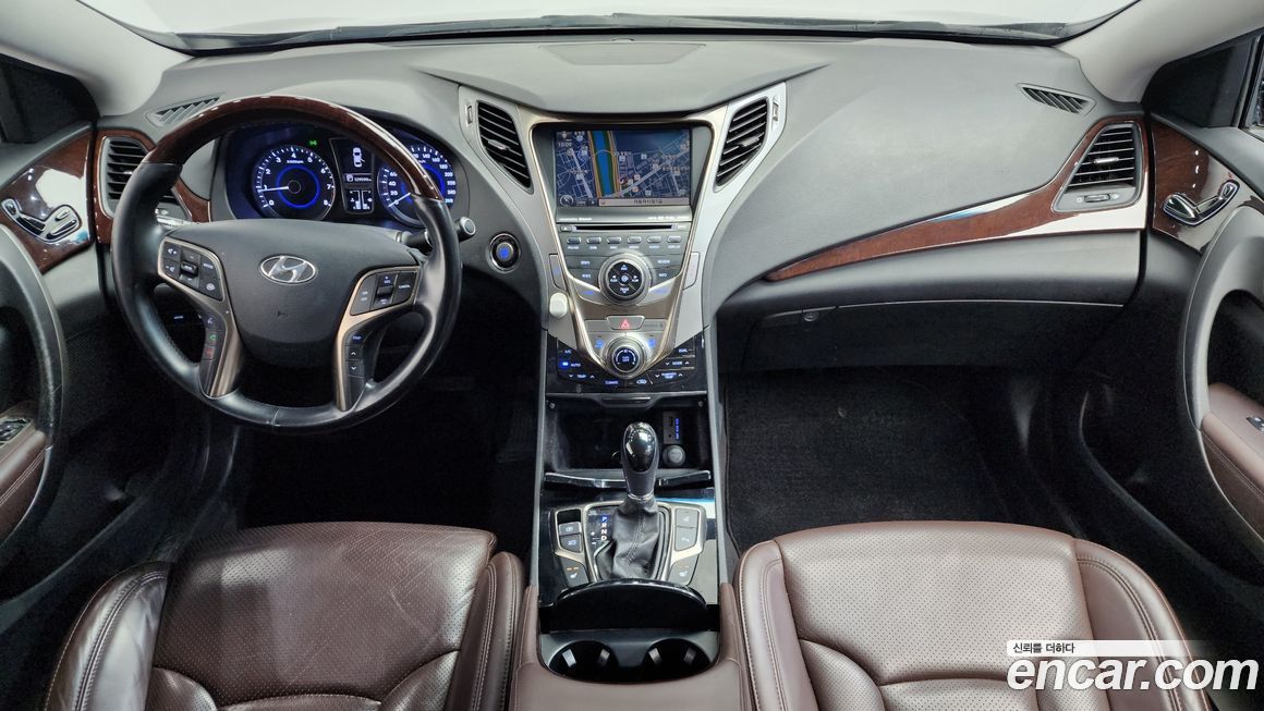 Hyundai Grandeur 2011