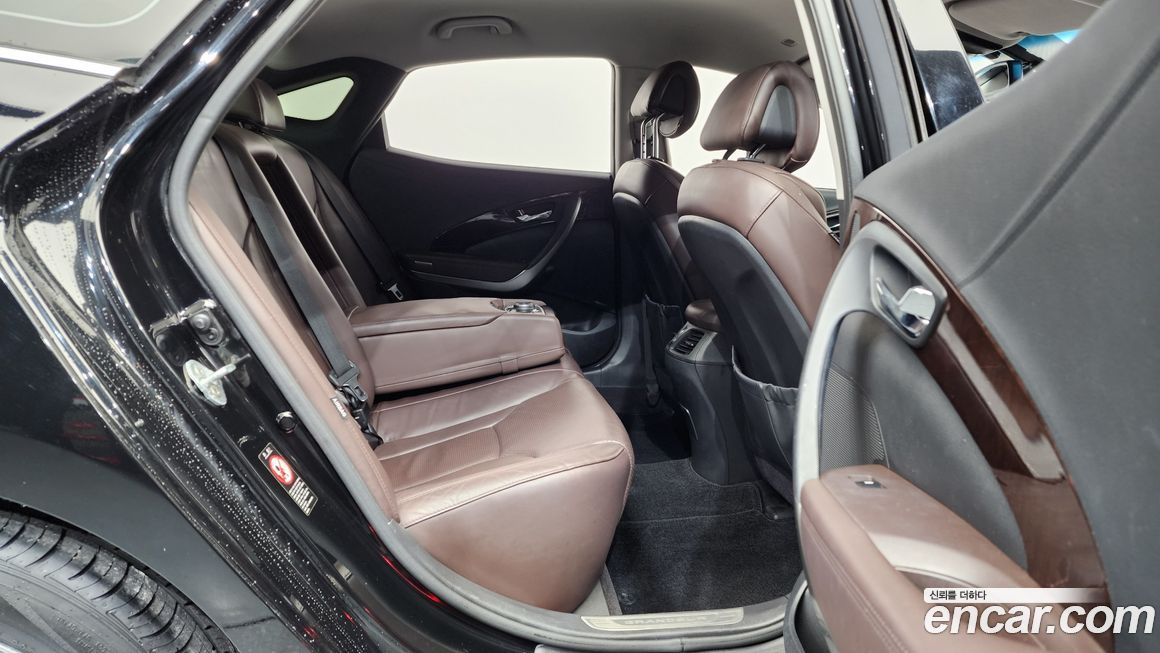 Hyundai Grandeur 2011