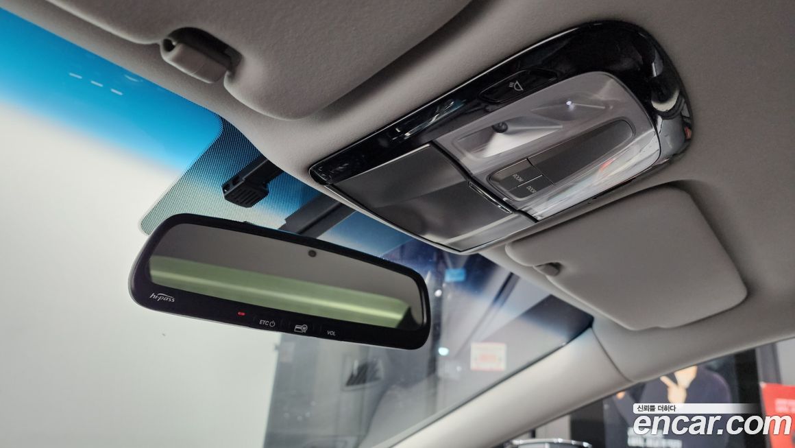 Hyundai Grandeur 2011