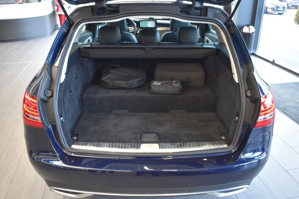 Mercedes-Benz C 300 2020