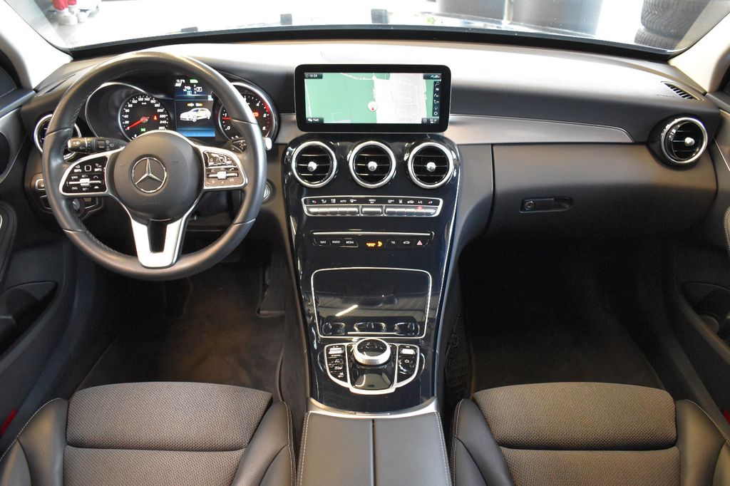 Mercedes-Benz C 300 2020