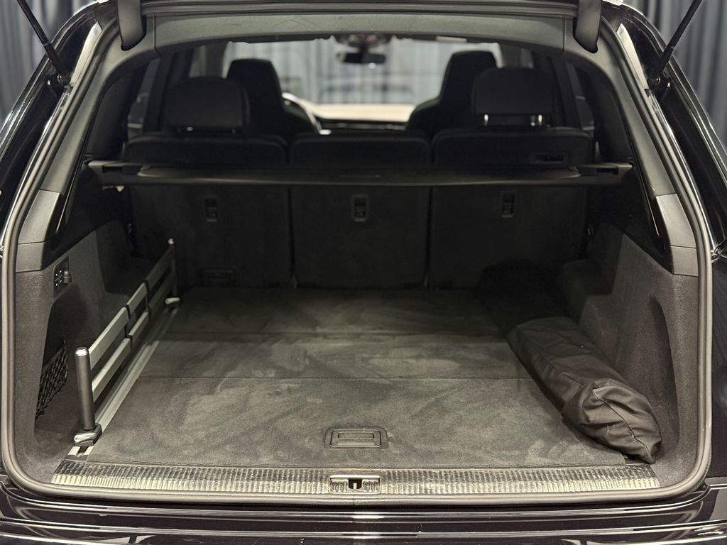 Audi SQ7 2019