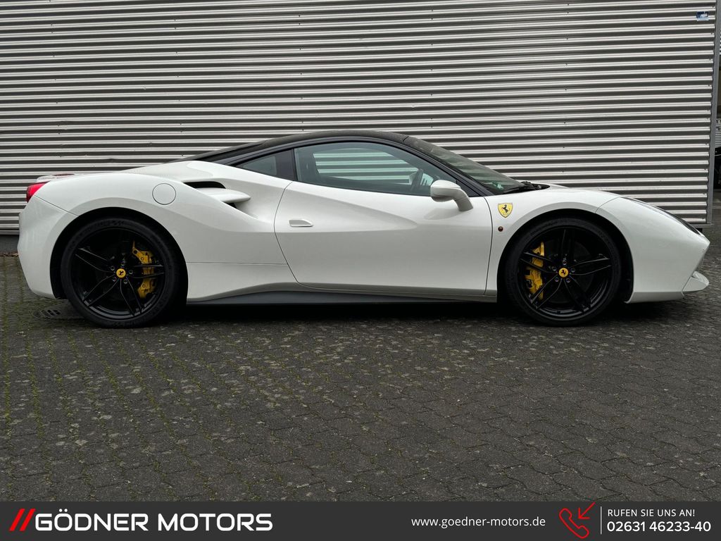Ferrari 488 GTB 2016