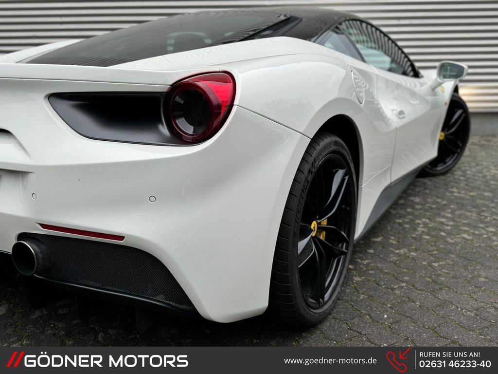 Ferrari 488 GTB 2016