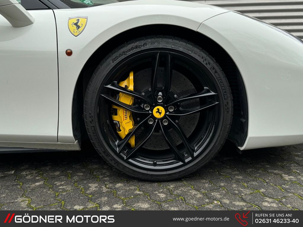 Ferrari 488 GTB 2016