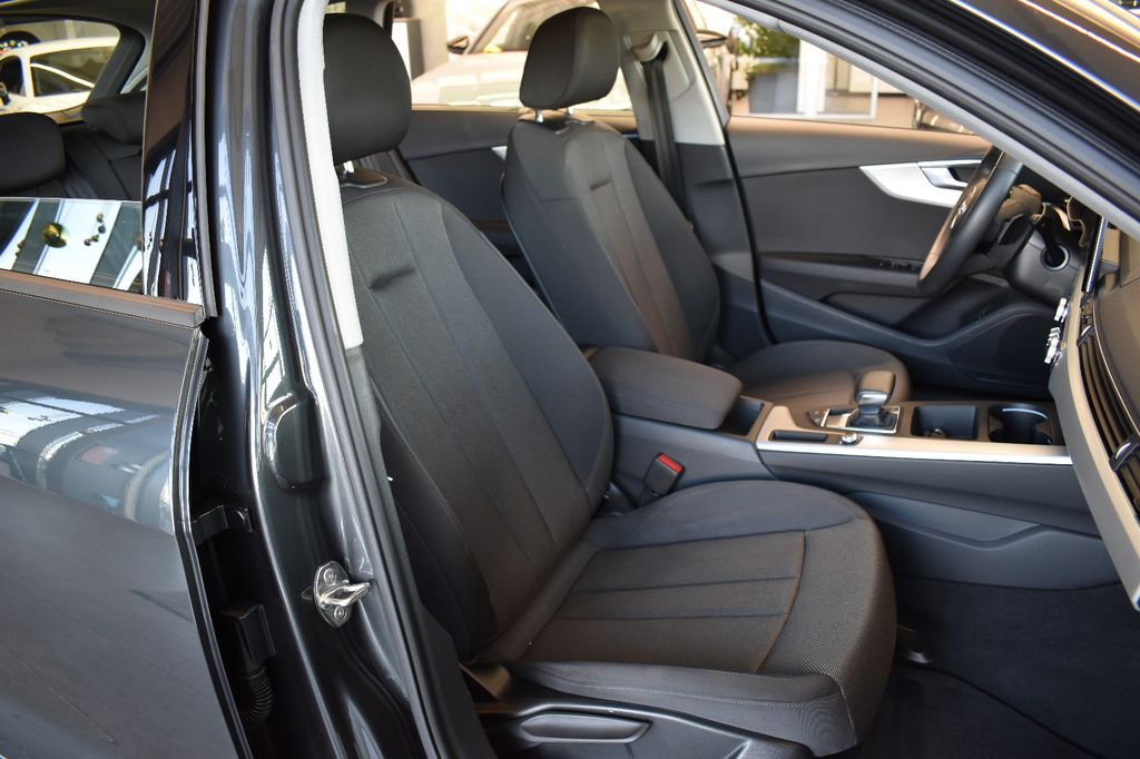 Audi A4 2021