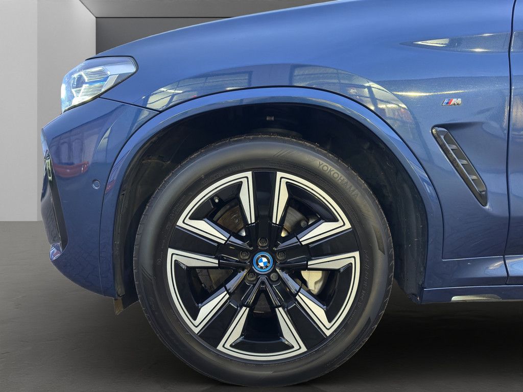 BMW iX3 2022