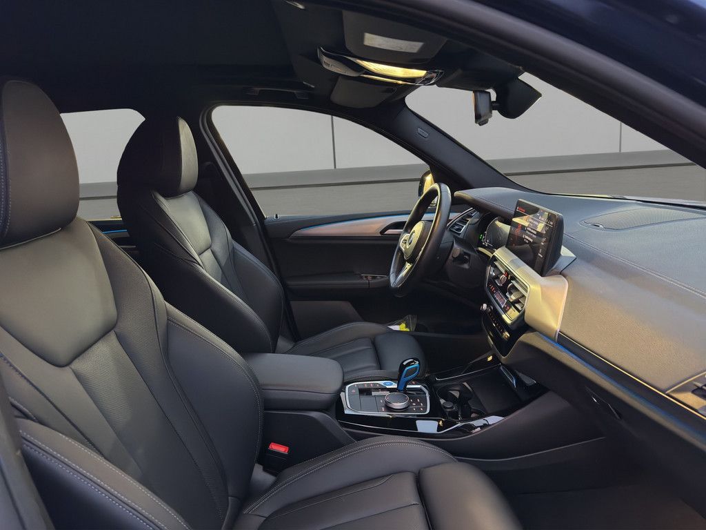 BMW iX3 2022