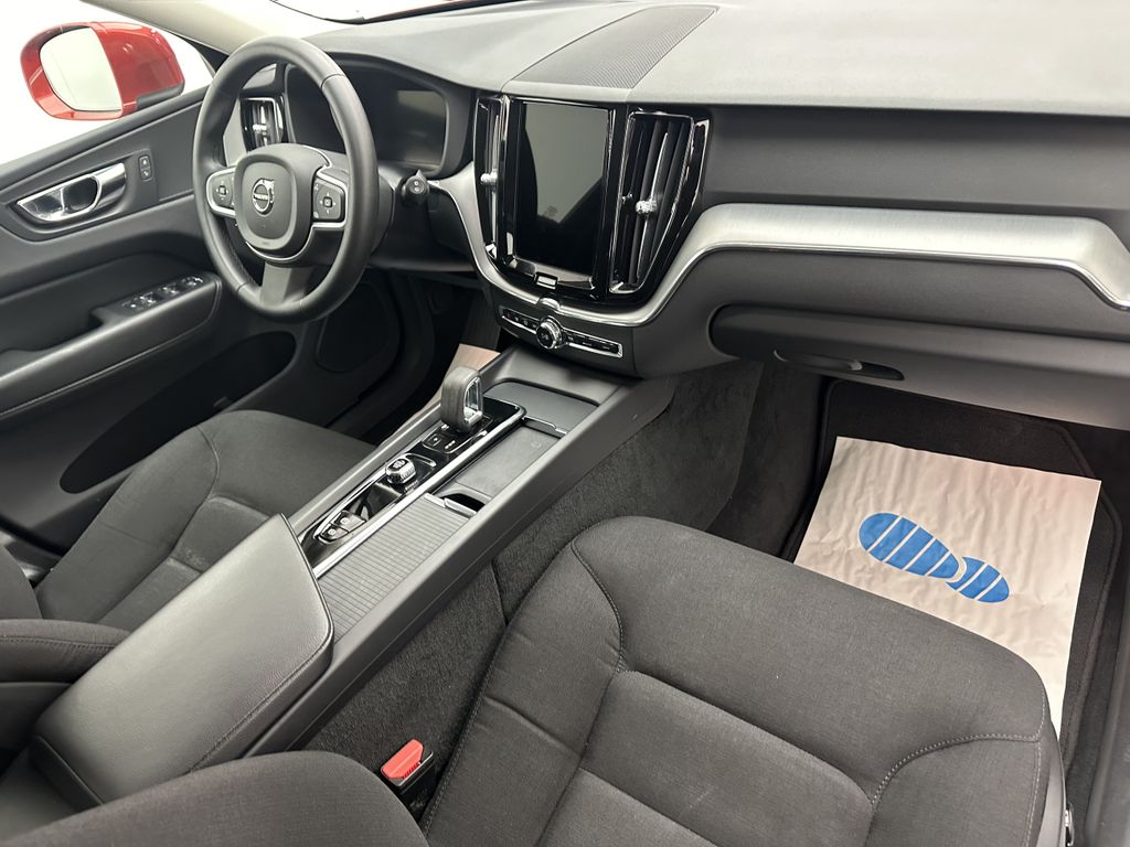 Volvo XC60 2022