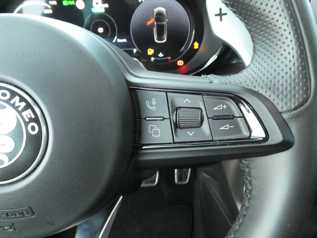 Alfa Romeo Tonale 2024