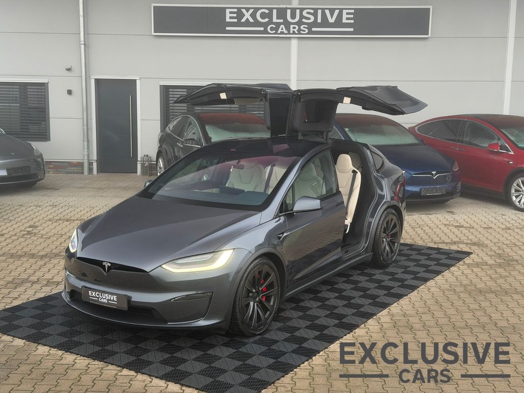 Tesla Model X 2023