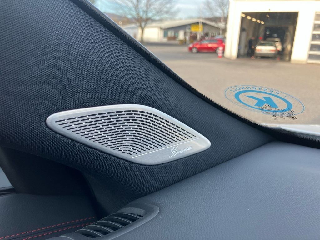 Mercedes-Benz CLA 350 2025