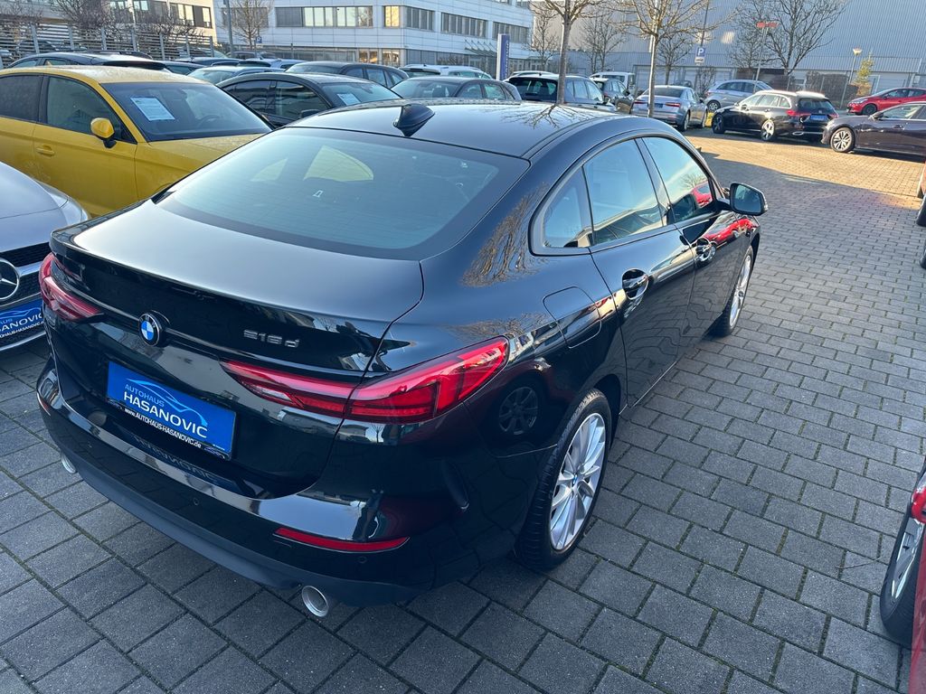 BMW 218 2021