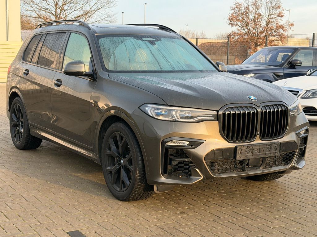 BMW X7 2022