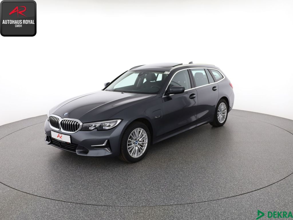 BMW 330 2021