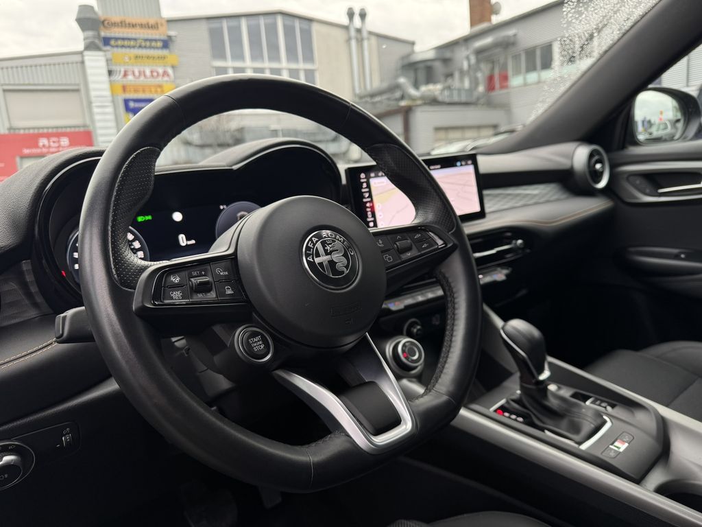 Alfa Romeo Tonale 2023