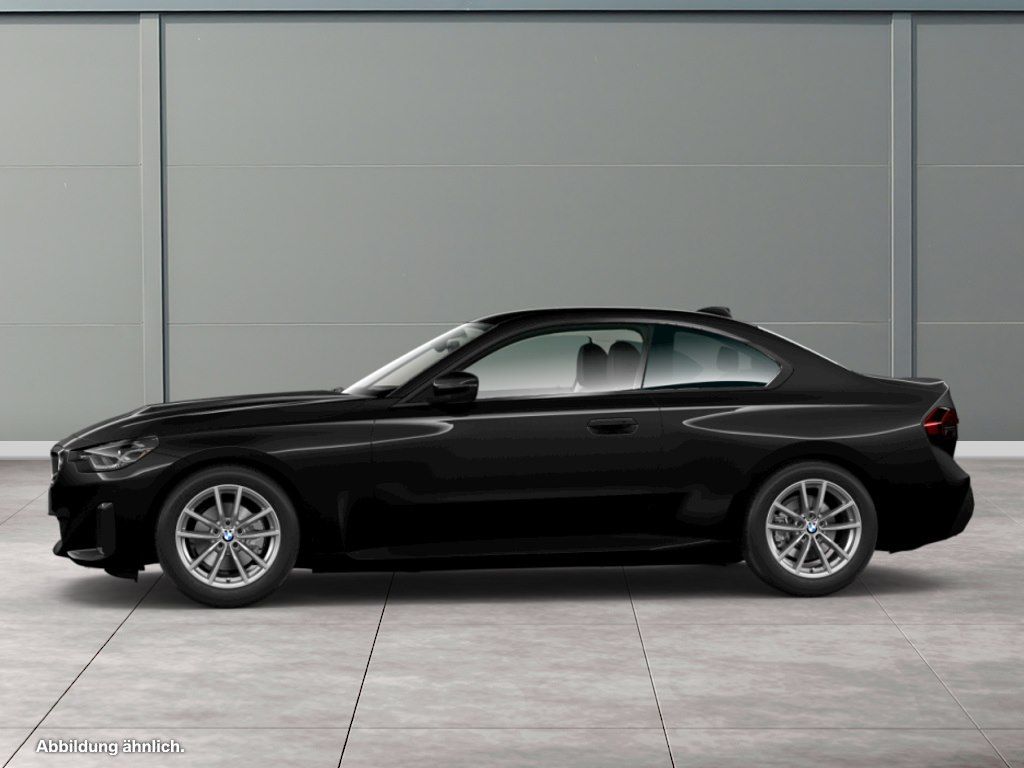 BMW 230 2023