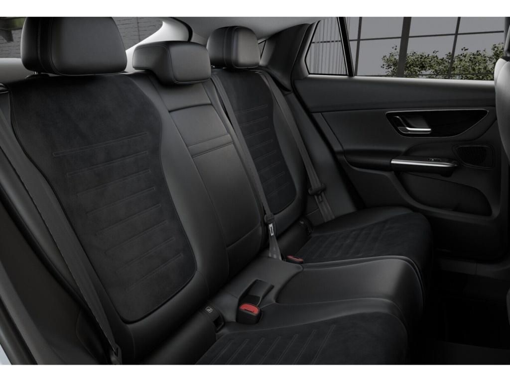 Mercedes-Benz GLC 300 2025